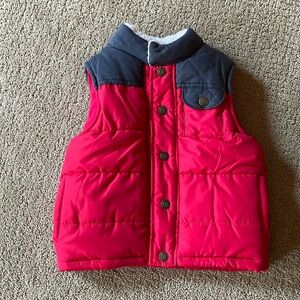 Carters vest size 4t